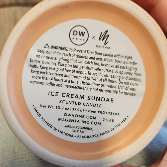 Rae Dunn Easter Candle - Picture 2 of 3